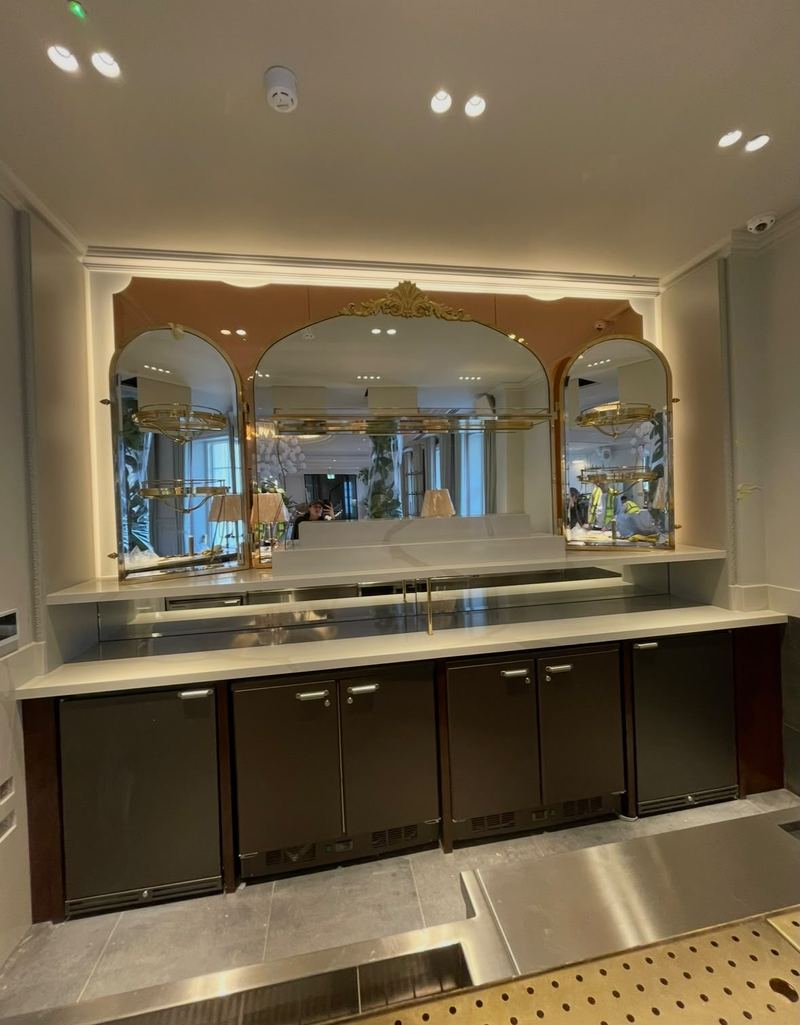 Hotel back-bar fit-out with mirrored splashback by Lauryn Jaime Ltd